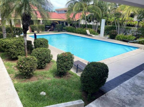Charming 2Bed/2Bath Ground Floor
